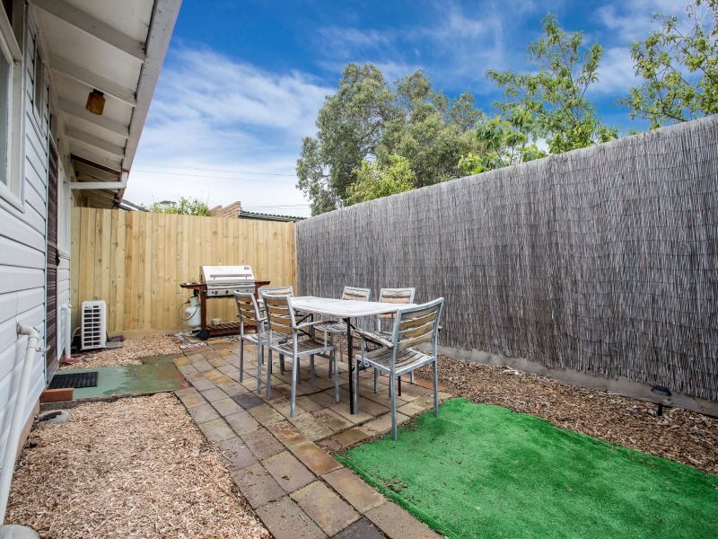 2/1-3 Berry Avenue, Edithvale VIC 3196