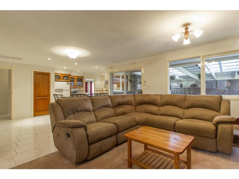 15 Arrunga Court, Patterson Lakes VIC 3197