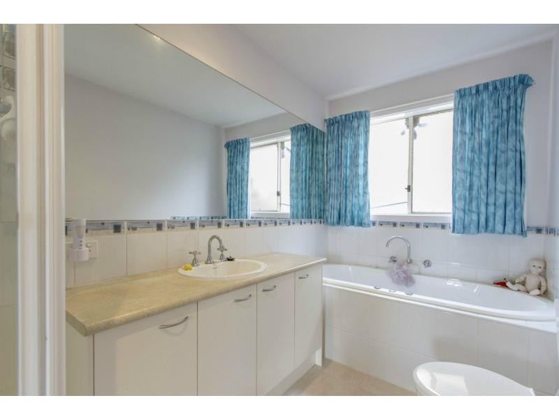 1/60 Sherwood Avenue, Chelsea VIC 3196