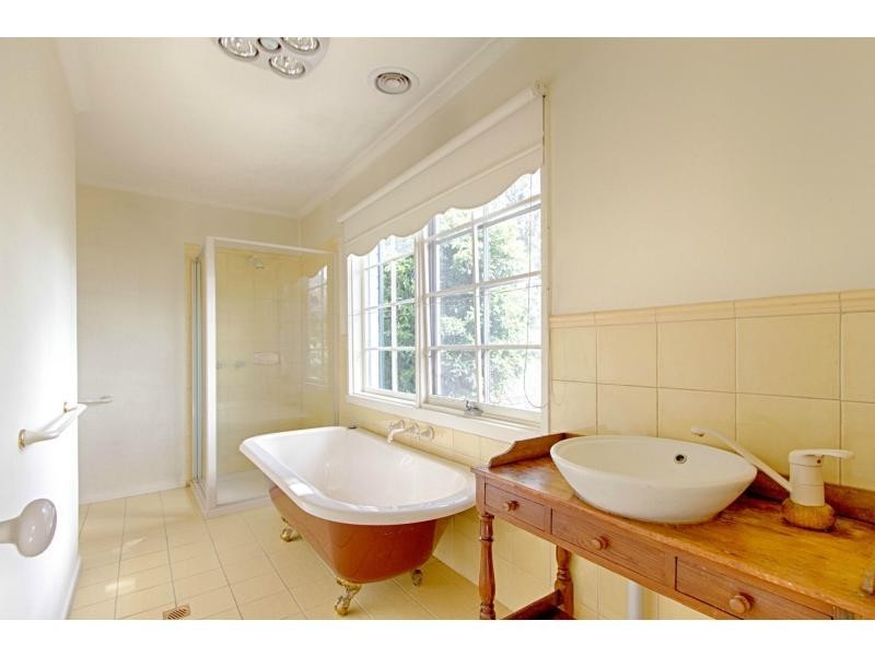 64 Screen Street, Frankston VIC 3199