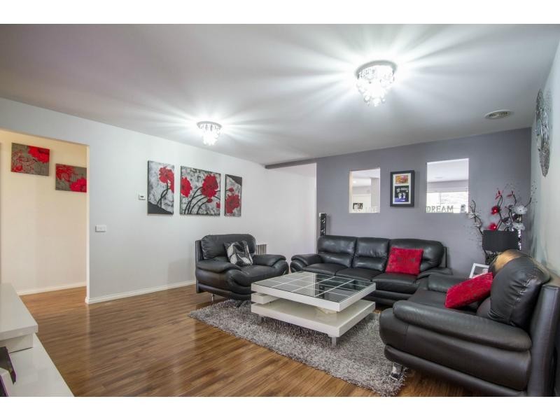 6 Pagett Road, Carrum Downs VIC 3201