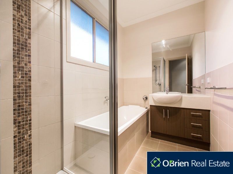 1/18 Glenola Road, Chelsea VIC 3196