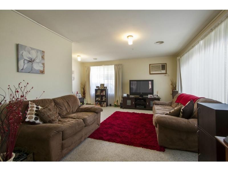 13 Moomba Avenue, Seaford VIC 3198