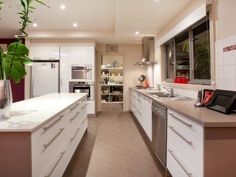 75-77 Wooralla Drive, Mount Eliza VIC 3930