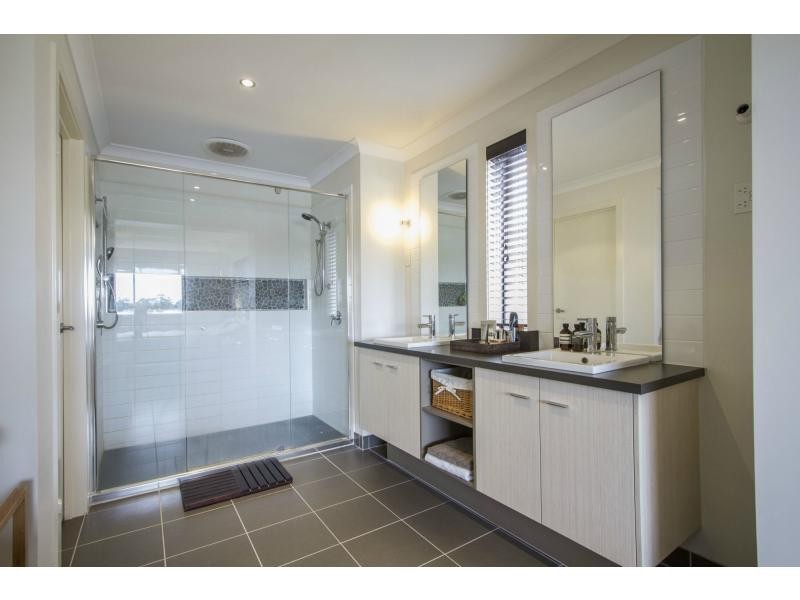 20 Wetland Drive, Patterson Lakes VIC 3197