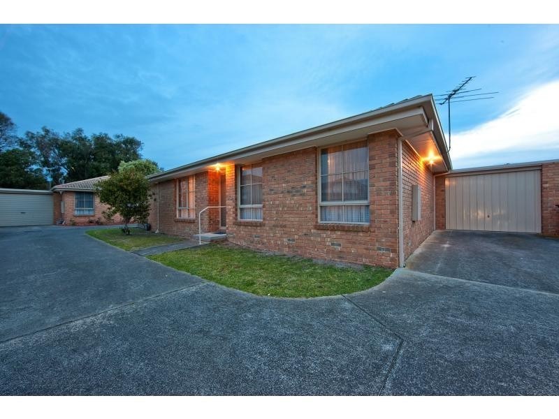 2/60 Bondi Road, Bonbeach VIC 3196