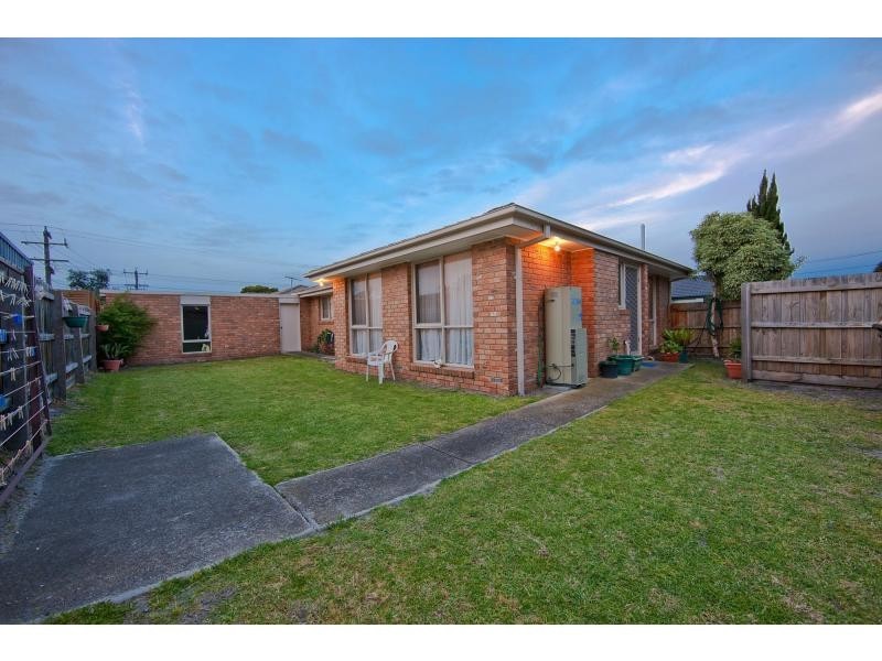 2/60 Bondi Road, Bonbeach VIC 3196