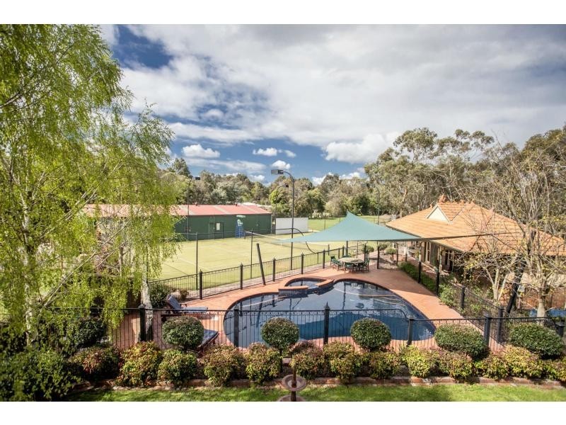 10 Woodlea Place, Langwarrin VIC 3910