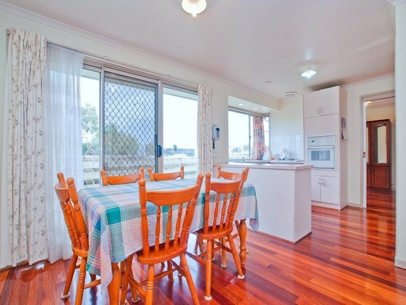 90 Amaroo Drive, Chelsea Heights VIC 3196