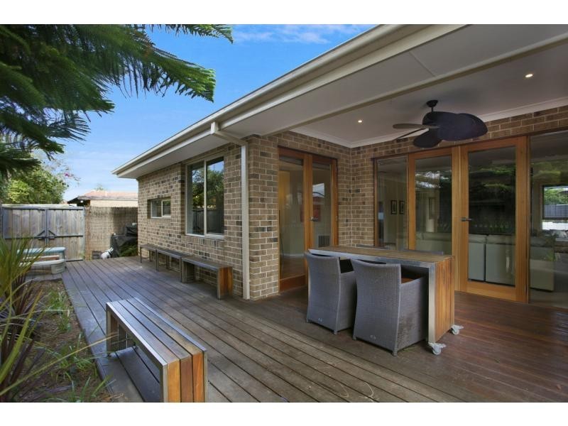 2/60 Catherine Avenue, Chelsea VIC 3196