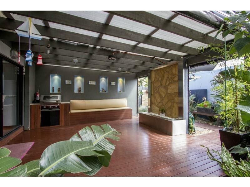 17 Walkers Road, Carrum VIC 3197