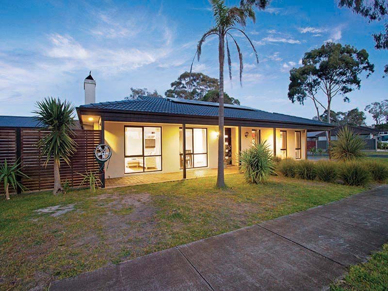 2 Kulanda Court, Patterson Lakes VIC 3197