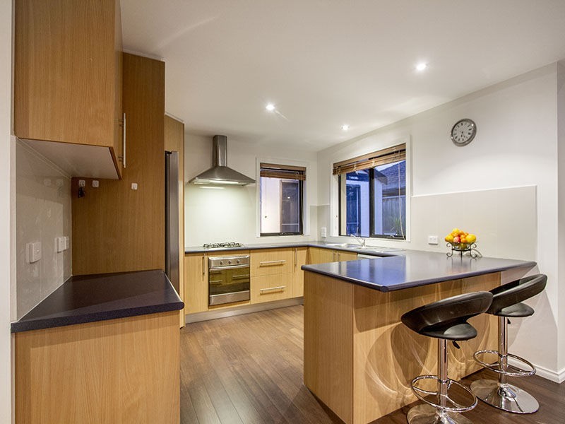 2 Kulanda Court, Patterson Lakes VIC 3197