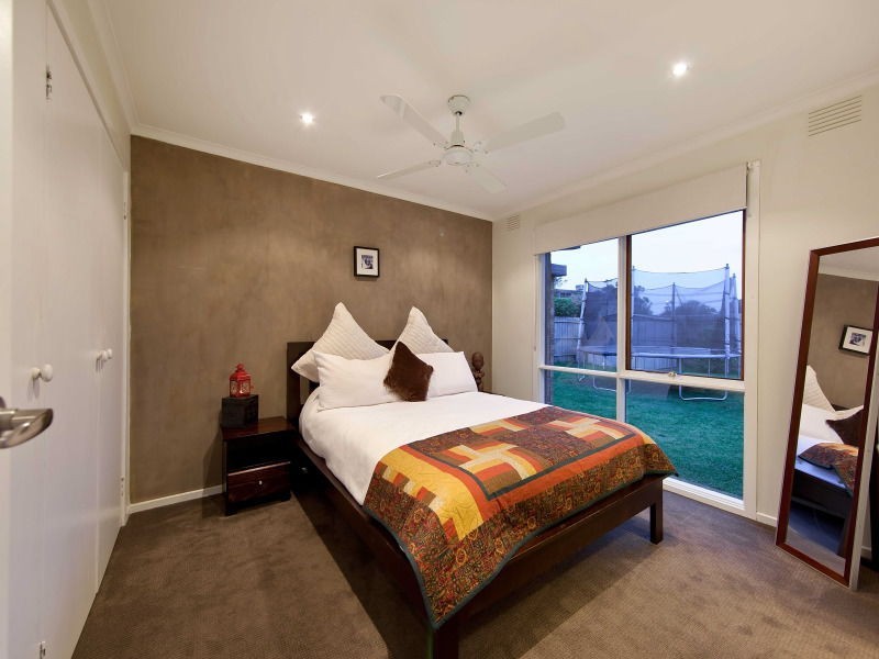 27 Riversdale Avenue, Carrum VIC 3197