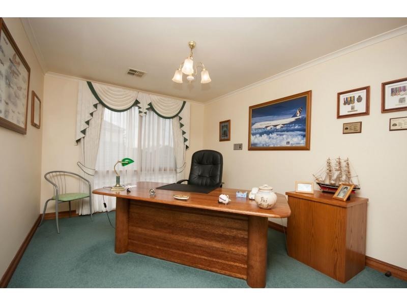 221 Gladesville Boulevard, Patterson Lakes VIC 3197