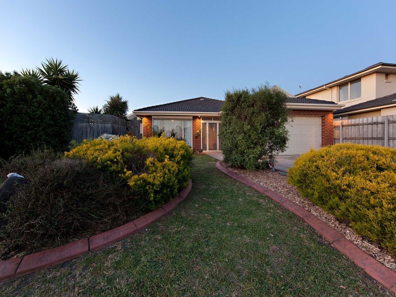 15 Trinity Court, Patterson Lakes VIC 3197