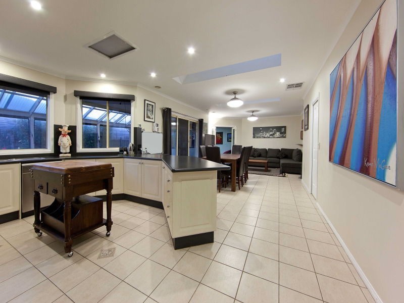 15 Trinity Court, Patterson Lakes VIC 3197