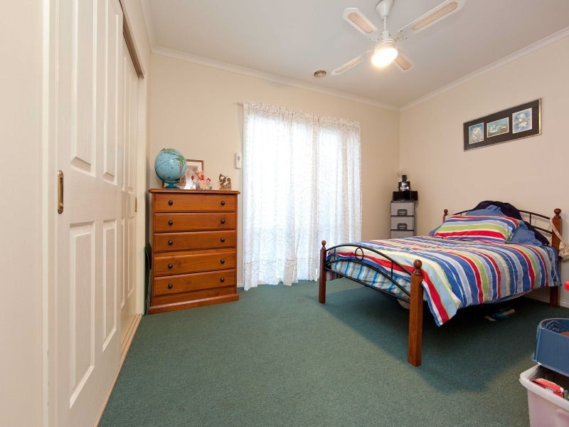 15 Trinity Court, Patterson Lakes VIC 3197