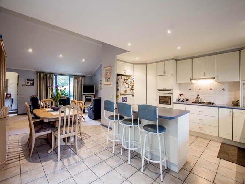 26 Tudor Court, Edithvale VIC 3196