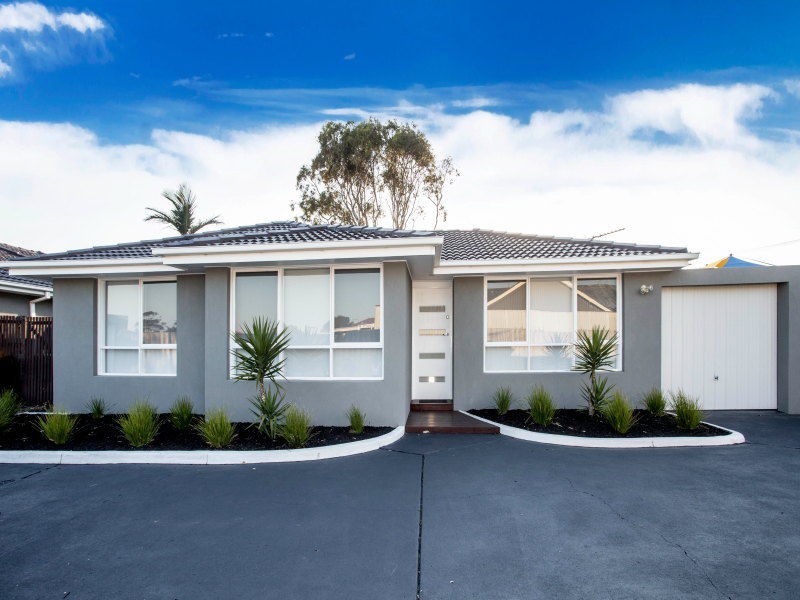 2/8 Woodbine Grove, Chelsea VIC 3196