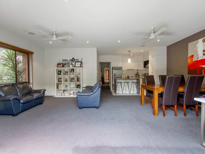 29A Ella Grove, Chelsea VIC 3196