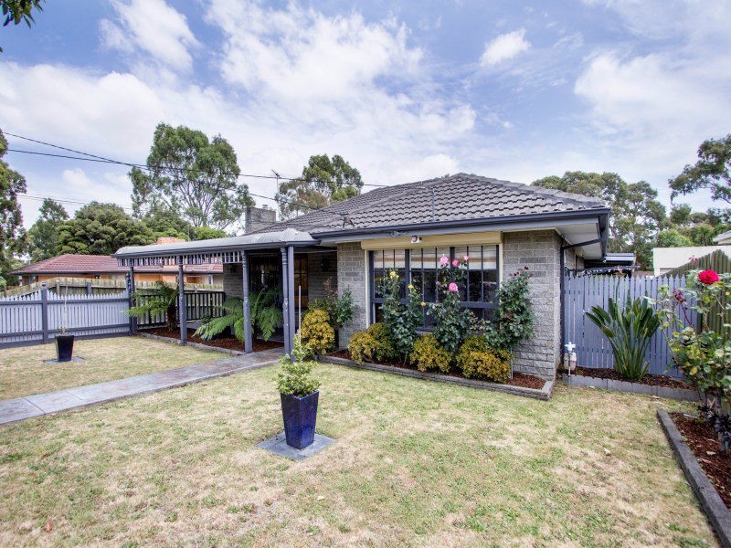 49 Huxley Avenue, Mulgrave VIC 3170