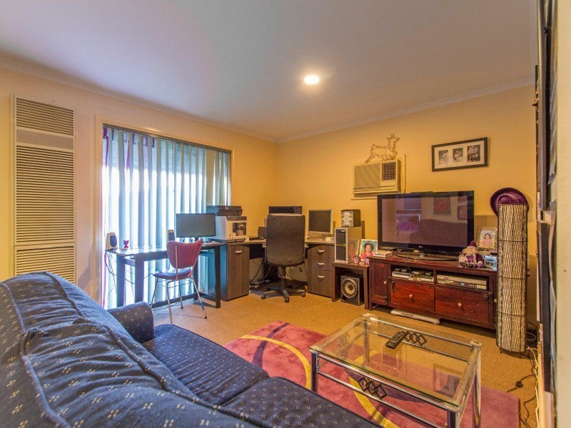 8 Perovic Place, Chelsea Heights VIC 3196