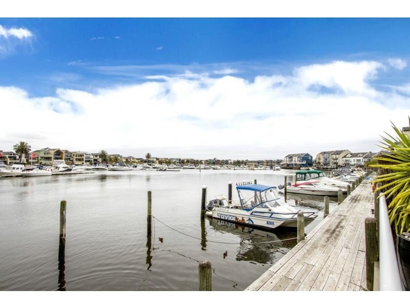 69 Scarborough Drive, Patterson Lakes VIC 3197