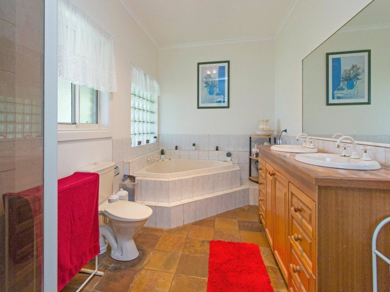495 Tyabb-Tooradin Road, Pearcedale VIC 3912