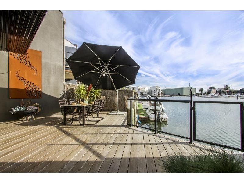 27 Scarborough Drive, Patterson Lakes VIC 3197