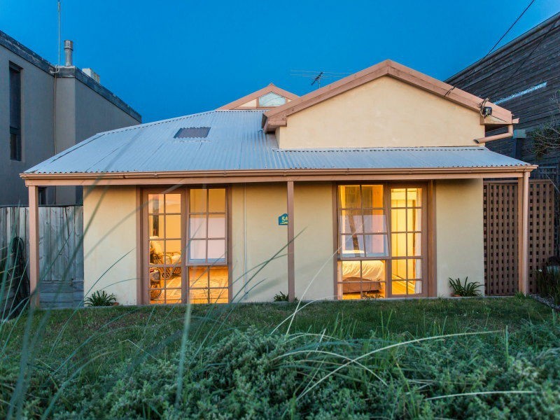 5A Gladstone Avenue, Aspendale VIC 3195
