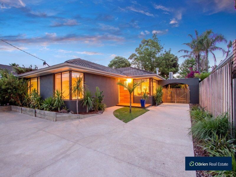 16 Elisdon Drive, Seaford VIC 3198
