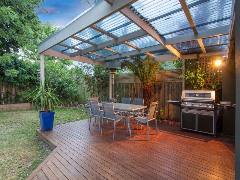 16 Elisdon Drive, Seaford VIC 3198