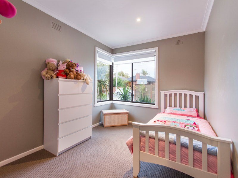 16 Elisdon Drive, Seaford VIC 3198