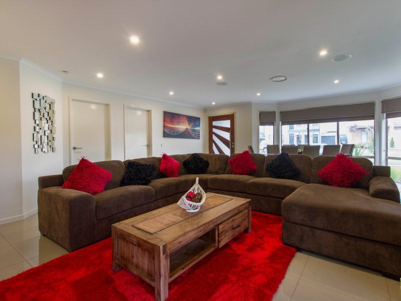 3 Mermaid Court, Patterson Lakes VIC 3197