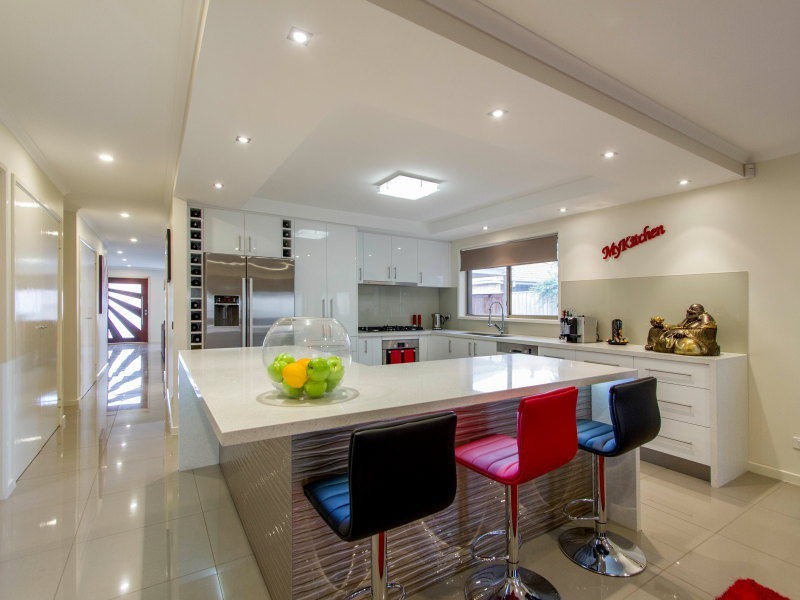 3 Mermaid Court, Patterson Lakes VIC 3197