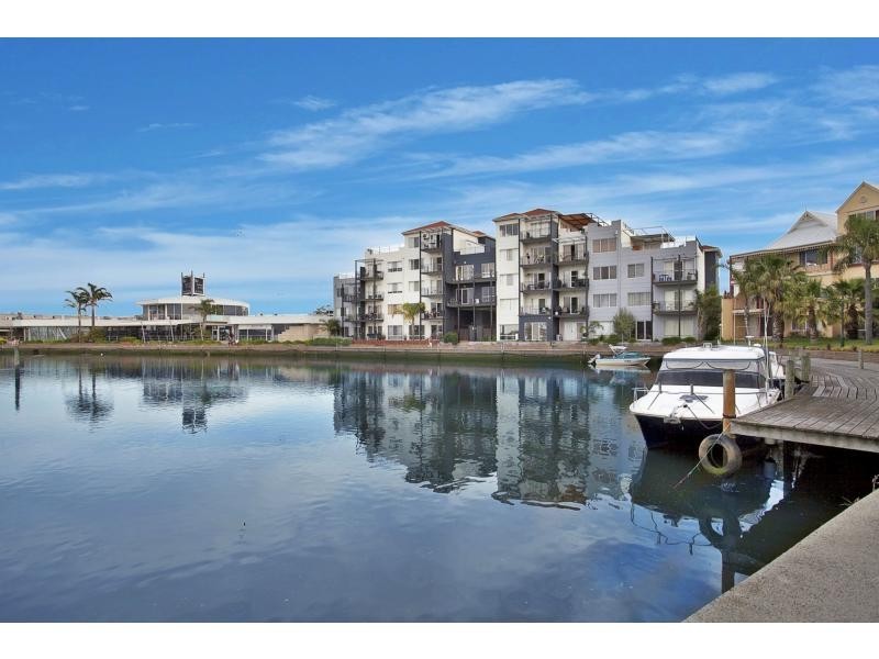 7 Marine Drive, Patterson Lakes VIC 3197