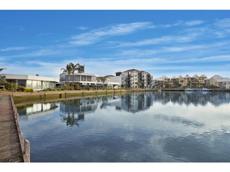 7 Marine Drive, Patterson Lakes VIC 3197