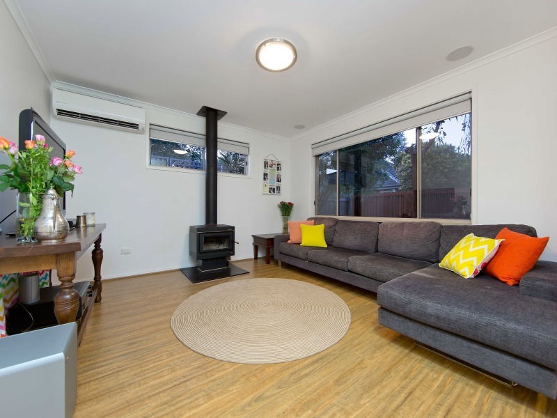 Unit 2/68 Ella Grove, Chelsea VIC 3196