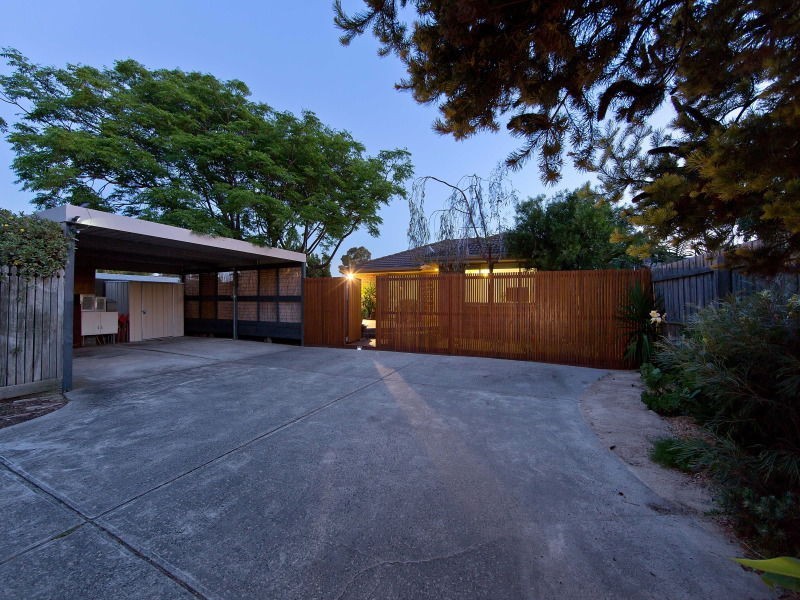 Unit 2/68 Ella Grove, Chelsea VIC 3196