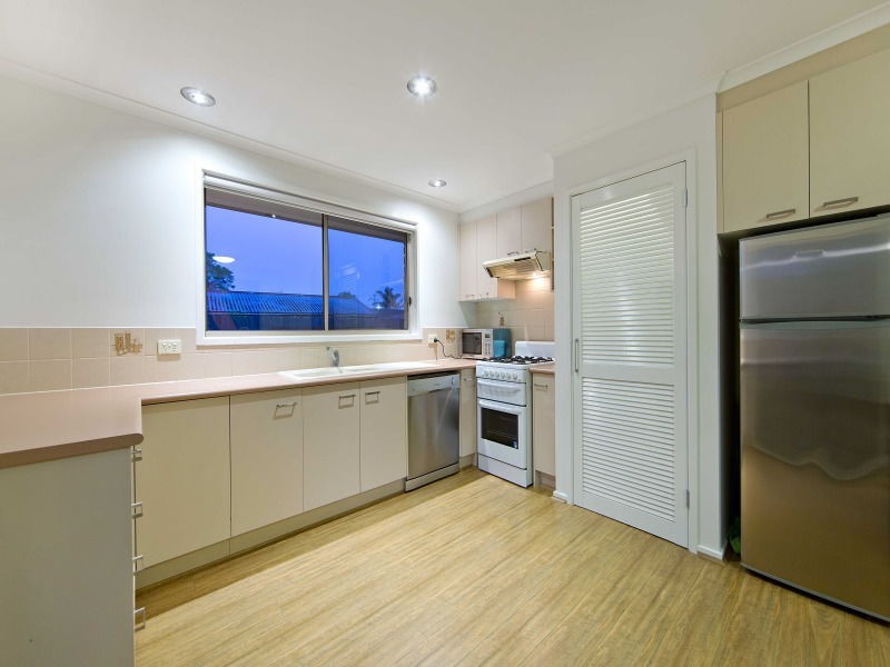 Unit 2/68 Ella Grove, Chelsea VIC 3196