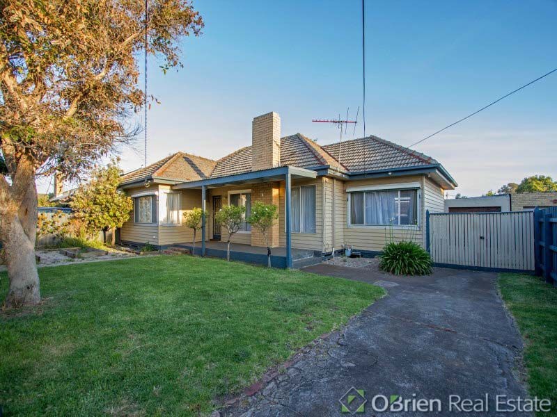 30 Ilma Grove, Bonbeach VIC 3196