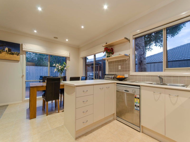 3/64 Broadway, Bonbeach VIC 3196