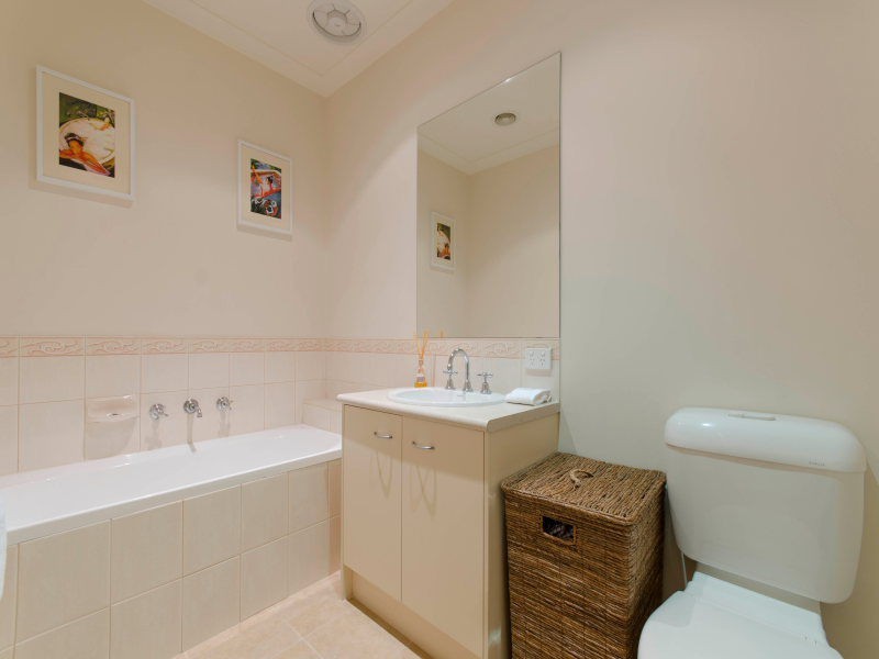 3/64 Broadway, Bonbeach VIC 3196