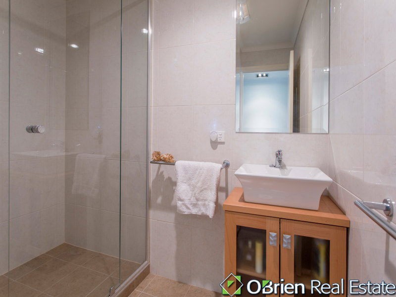 20 Scarborough Drive, Patterson Lakes VIC 3197