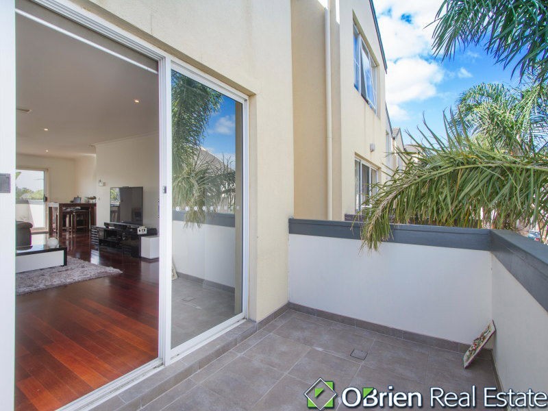 20 Scarborough Drive, Patterson Lakes VIC 3197