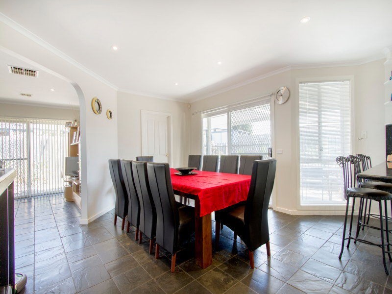 13 Mermaid Court, Patterson Lakes VIC 3197