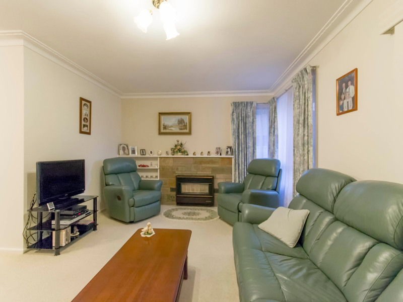 96 Ella Grove, Chelsea VIC 3196