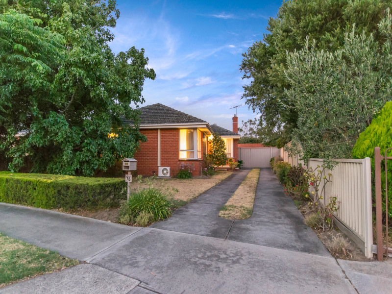 96 Ella Grove, Chelsea VIC 3196