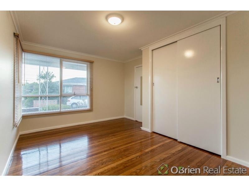 1/9 Golden Avenue, Bonbeach VIC 3196